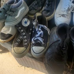 10 Pares De Tenis    Todos  Por 45