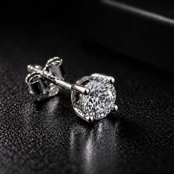 💎 1 Carat Moissanite Stud Earrings – 925 Sterling Silver – Gift Box