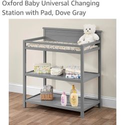 Baby Infant Changing Table  Pre-owned 
