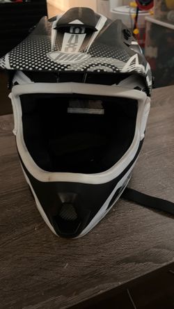 THH Full Face Helmet - Size Large (Black/White)