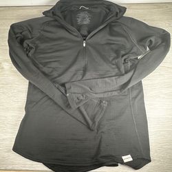 Patagonia Women’s Half Zip Size Medium 