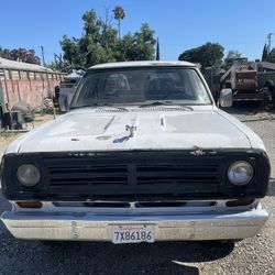 78 Dodge truck D200 King Cab 