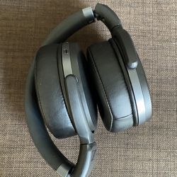 SENNHEISER HD 4.40 Around Ear Bluetooth Wireless Headphones