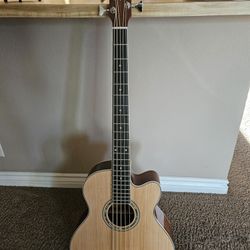 Ibanez AEB105E. 5 String Bass