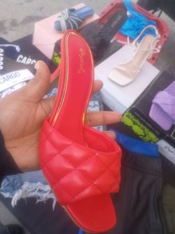 Red pair of size 7 heels
