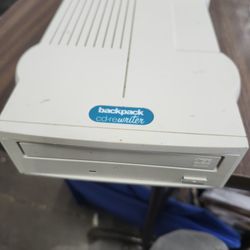 MICROSUITIONS BACKPACK CD-REWRITER 