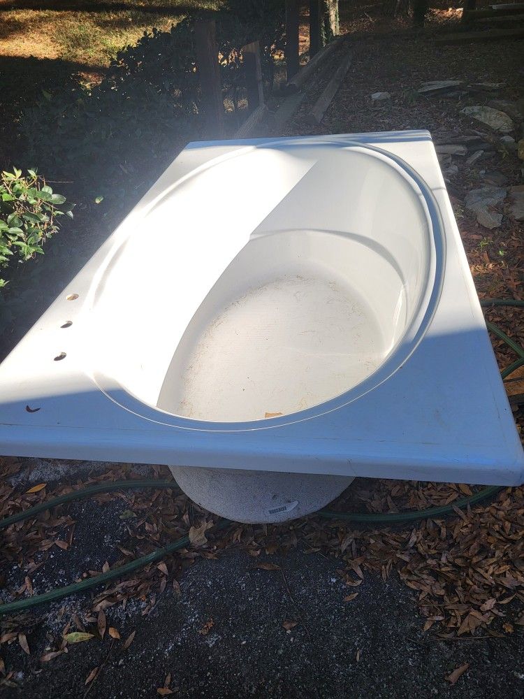 Garden Tub And Sink