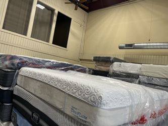King mattress tempur-pedic