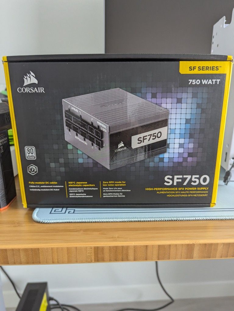 Corsair SF 750 Platinum Power Supply