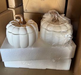Princess house Ceramic Pumpkin Lidded Canisters Set of 2