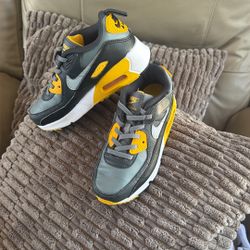 Nike Air Max 1y