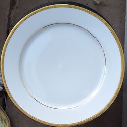 Charter CLUB HOME GRAND BUFFET GOLD DINNER PLATES
