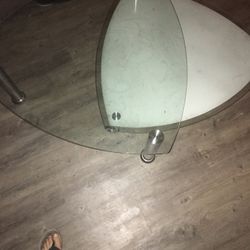 Pick Shaped Coffee Table 2 Levels Rolling