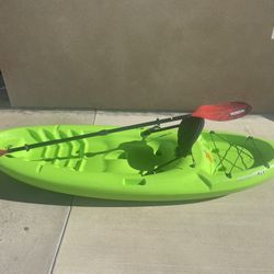 Spitfire 8 KAYAKS
