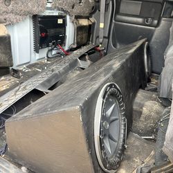 Bajos 12 kiker doble bobina  1 amplificador  1200wattas