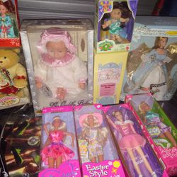 BARBIES , dolls , And Barbie Accessories 