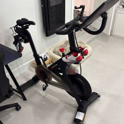 Peloton Bike