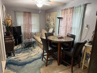 Cozy Fully Furnished House Downtown Hollywood