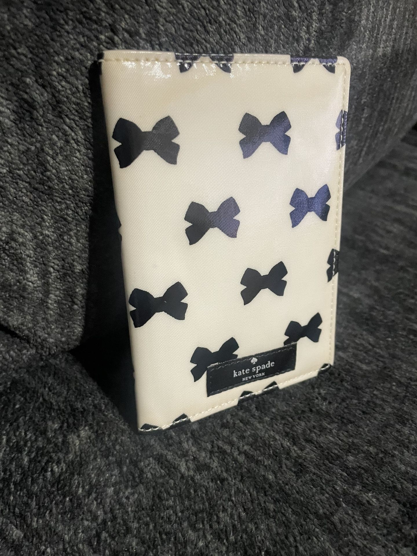 Billetera Kate Spade ♠️ $20