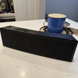 Martin Logan Motion 6 Center 