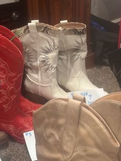 Fair special all boots $25 each