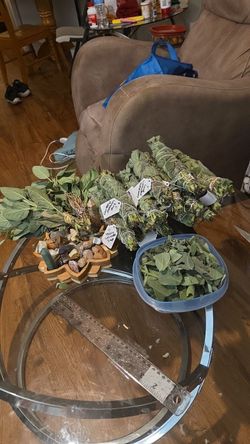 Sage smudge bundles