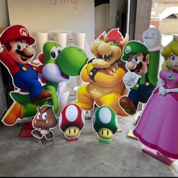 Character Stand Up Props 