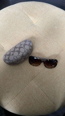  Coach Sunglasses 