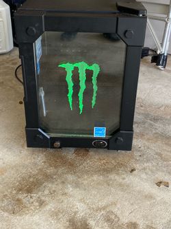 MONSTER ENERGY DRINK MINI FRIDGE