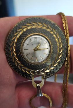 Endura Pendant Watch Swiss Made Movement