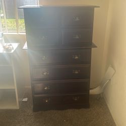 FREE DRESSER 
