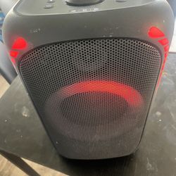 Blue Tooth On Speaker Exstra Bass 