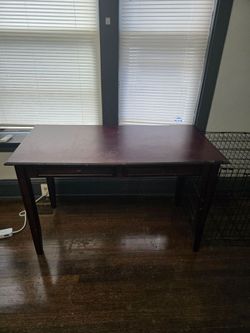 2 drawer desk