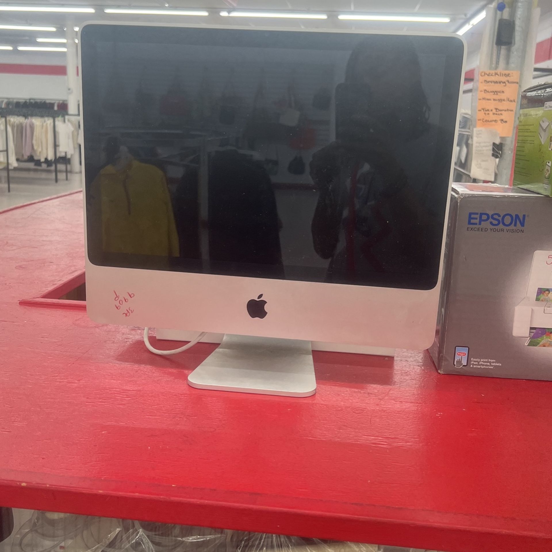 Apple I-Mac 99.09