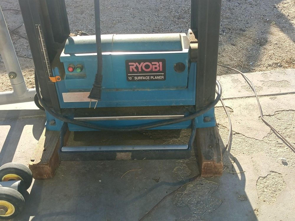 Ryobi Wood Planner