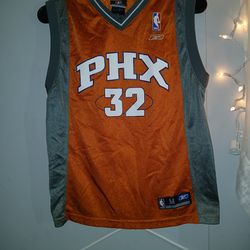 Youth size med phoenix suns  #32 Stoudemire reebok jersey