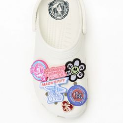 CROCS X MADHAPPY 