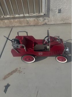 FIRE TRUCK PEDAL GOOD CONDITION