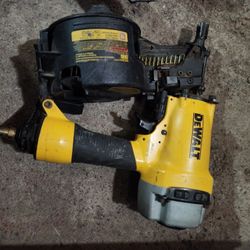 Dewalt Roofing Nail Gun