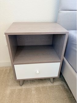Night stand