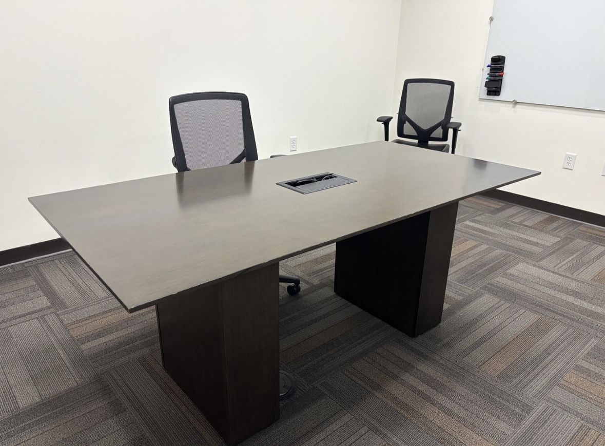 Office Furniture 