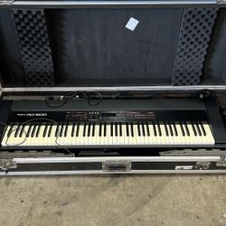 Keyboard Roland RD600