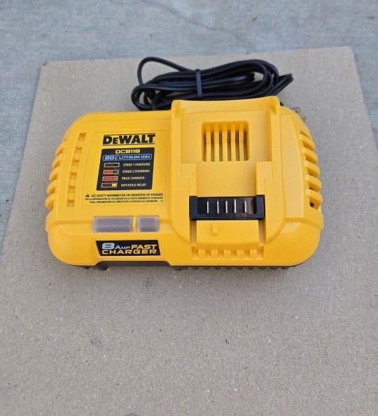 Dewalt 20v Fast Charger Brand New 