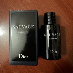 Dior Sauvage Perfume 