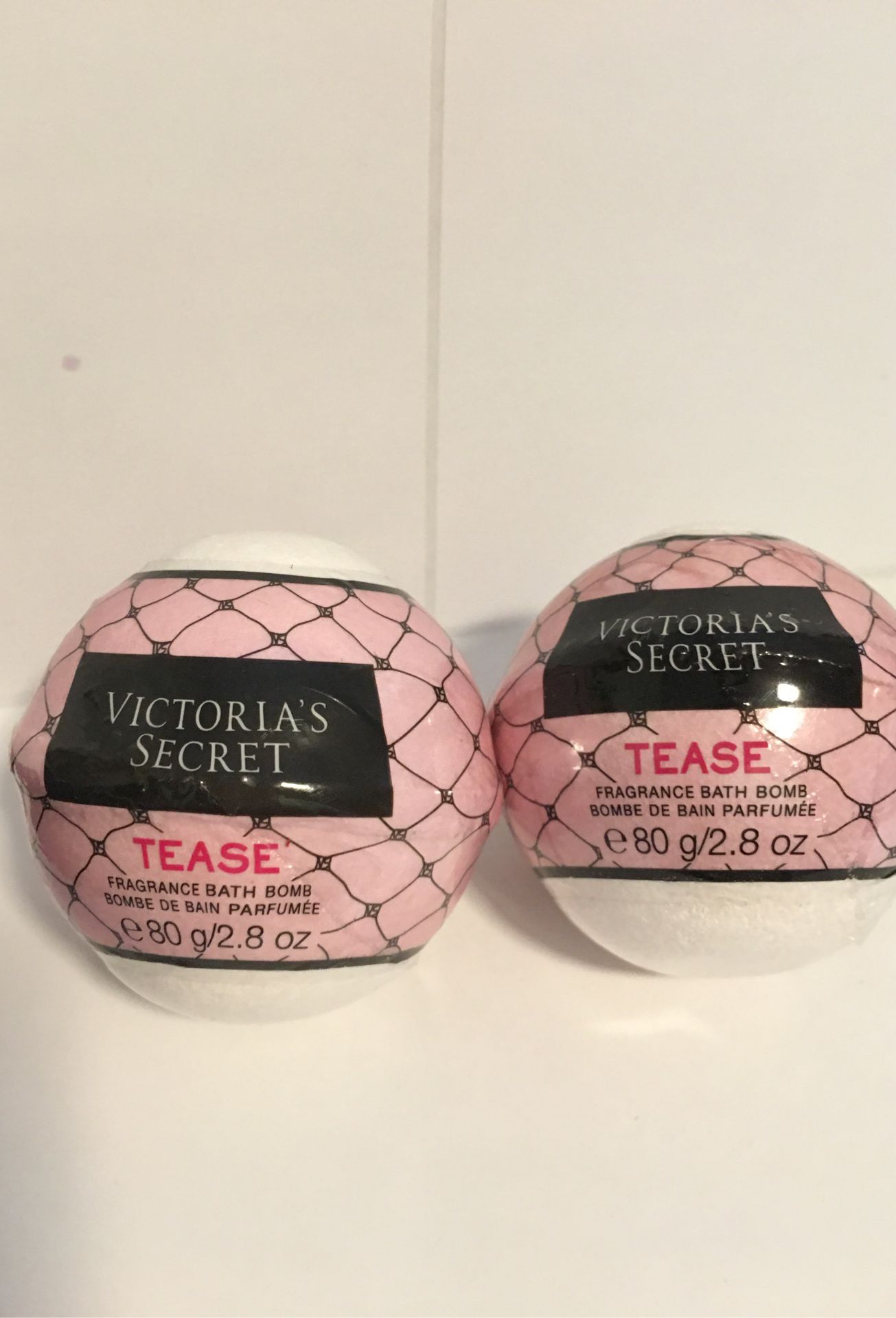2-Victoria’s Secret TEASE fragrance bath bomb