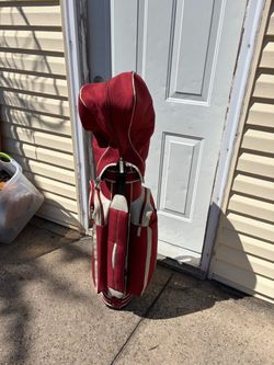 Classic Calloway Red and White Golf  Bag