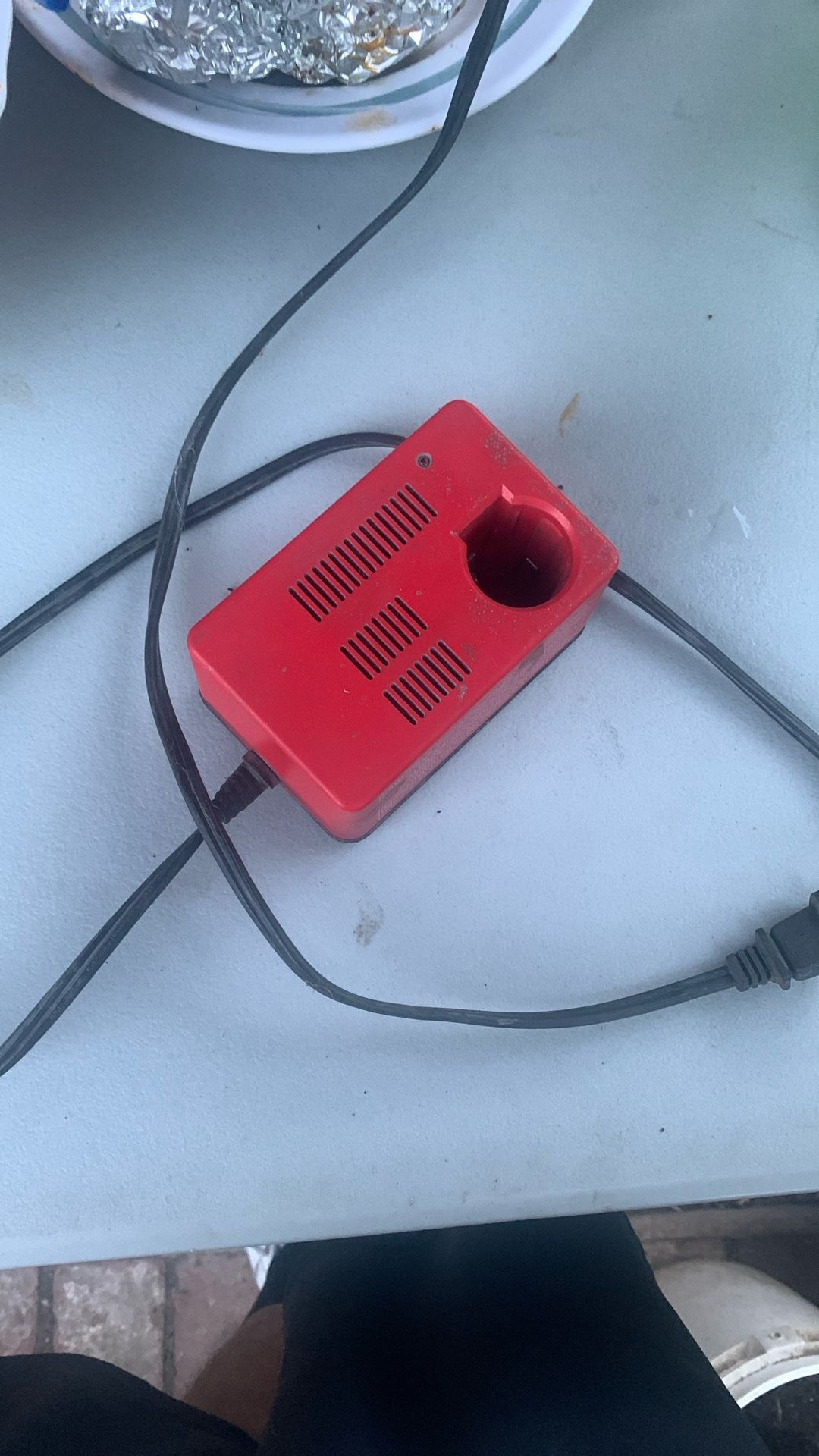 Milwaukee Battery Charger