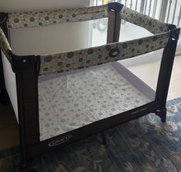 Crib