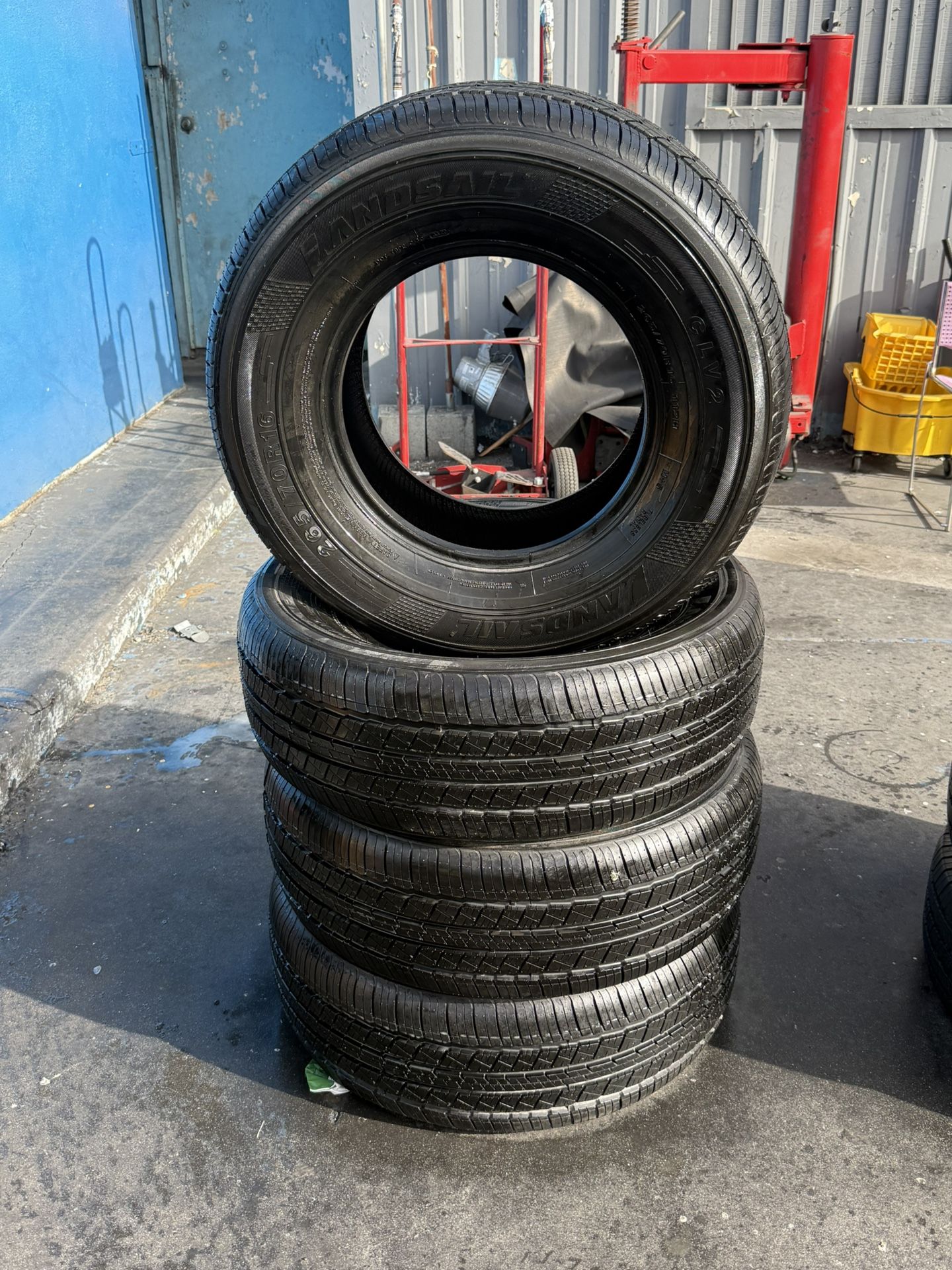 16”inch tires 265/70/16 LANDSAIL CLV2