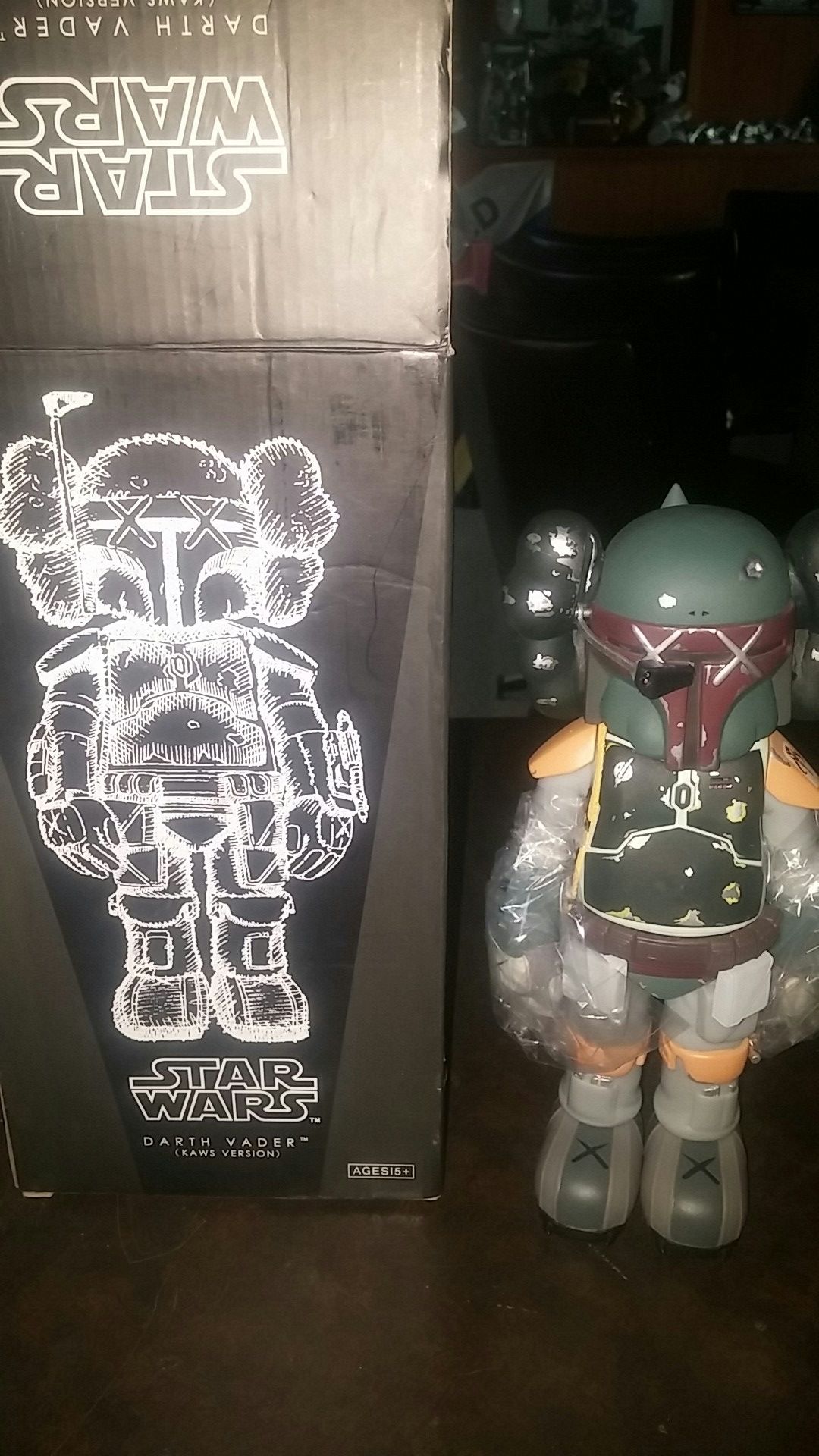 Star Wars Darth Vader Kaws Version Original Fake